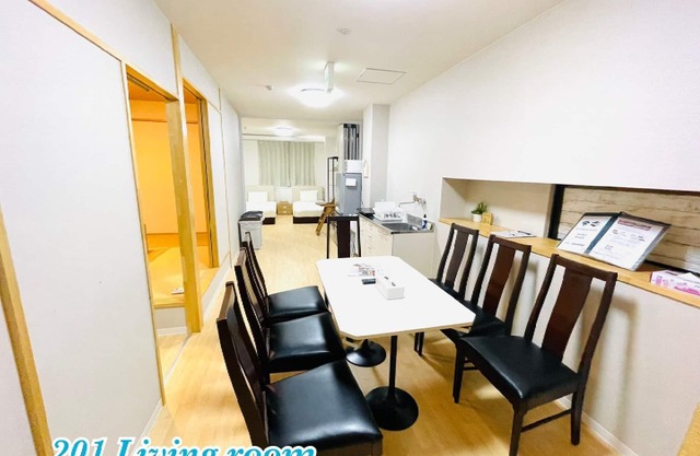 201 Kitchen and Nice 2 bathrooms 12 people / Naha Okinawa
