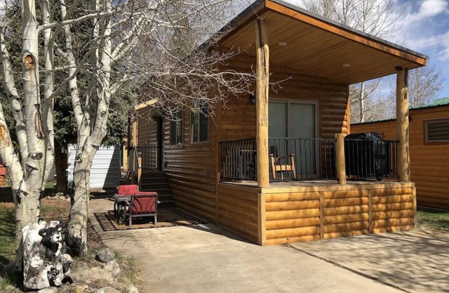 2021 1 bedroom, 1 loft, 1.5 bath chalet for rent in Tiger Run Resort