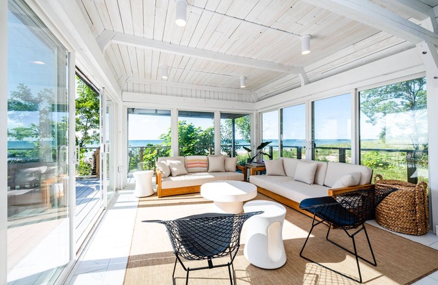 (August Weeks Available!) Lakefront Home With Private Beach!!