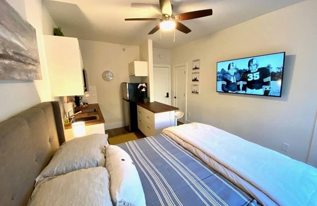 203-Remodeled Studio Downtown San Jose, Californie