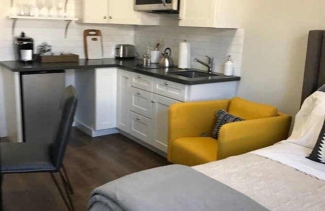 208-Vibrant Studio Apt. au centre-ville de San Jose!