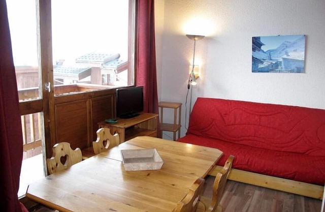 Centre station, 4ème étage, vue pistes de ski, télévision, casier à ski, 42m², La Plagne