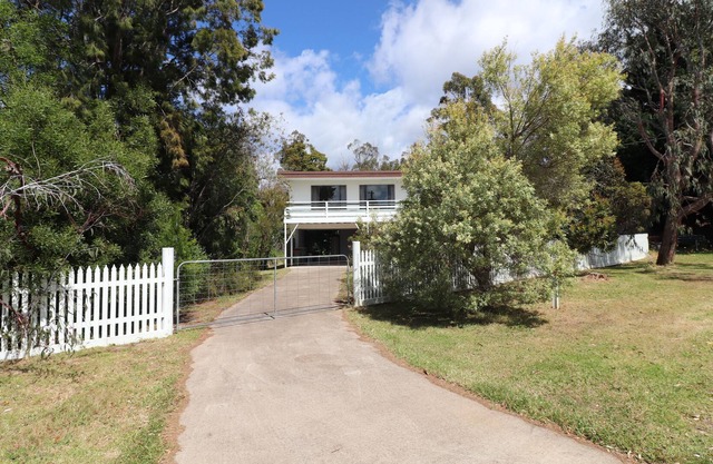 21 Banksia Parade