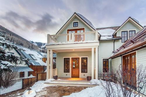 211 A South Oak by Exceptional Stays