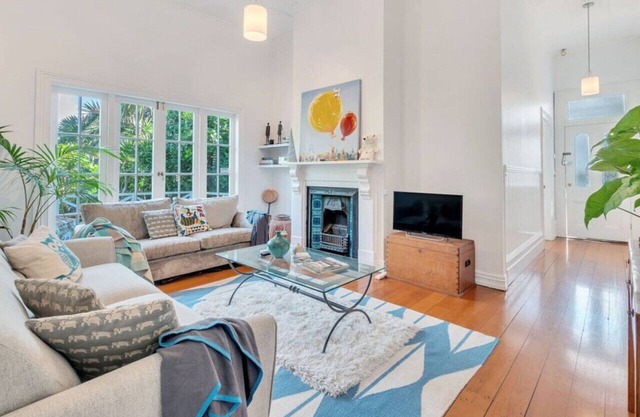 ✨Classic 3BR Home ✶Just Steps To Ponsonby Rd ✨