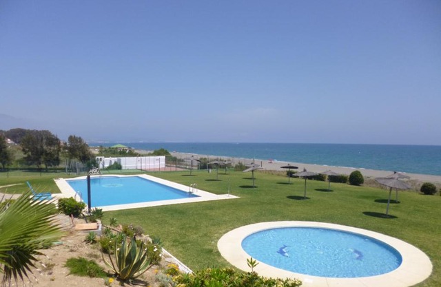 2203-1st line beach house!Aldea beach