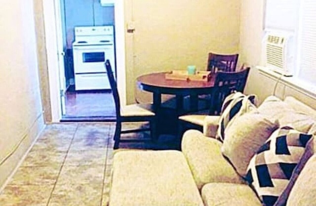 236 Prospect Apt 4 · Cozy Hideaway 2 Block Walk To Downtown Hot Springs