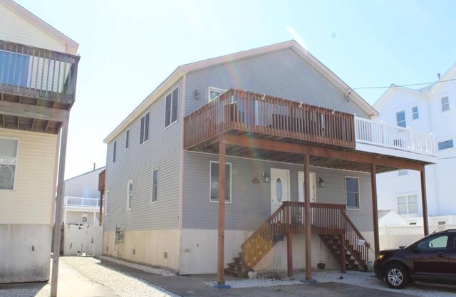 240 36th Street East