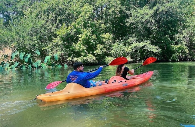 #24Son’s Rio Cibolo Safari Cabin