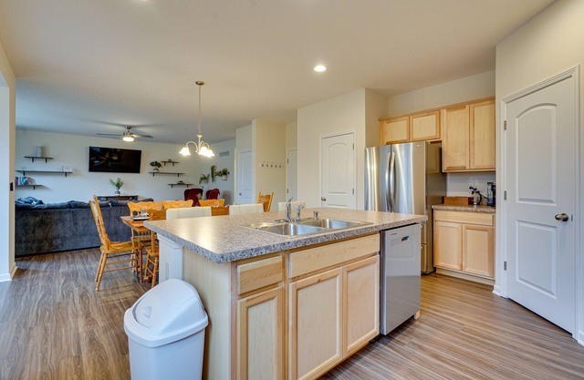 25 Mi To Columbus: Pet-Friendly Family Home!