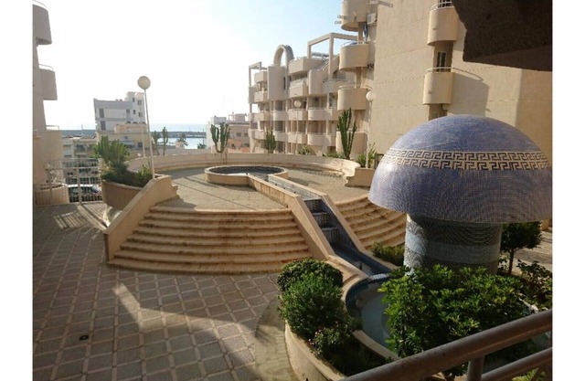 250 mètres de la plage