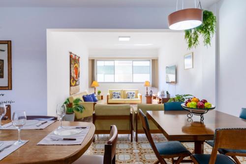 250m da praia com AC, 4 quartos| Brazilian Corner