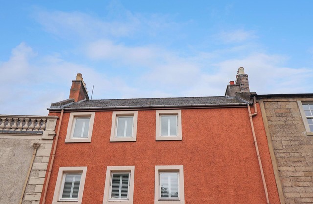 26 WOODMARKET, family friendly in Kelso
