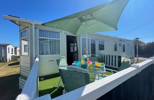 27 Tower View Pevensey Bay Holiday Park