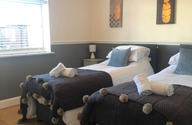 29 Comfort house 2 bedroom townhouse with parking