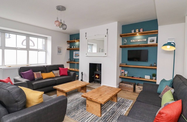 2A FRONT STREET, pet friendly, with open fire in Embleton