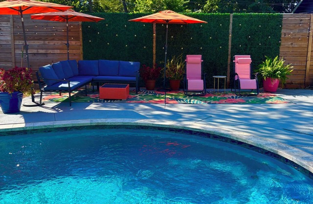 2BR/2BA WITH A POOL