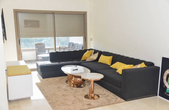 2BDR APPARTEMENT SEA VIEW FURNISHED