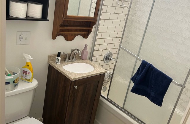 2BDRM 1BTH Near Aspirus & Downtown Wausau