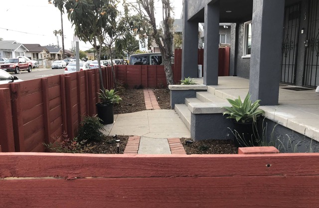 2bed 1bath close to downtown LB, LA and OC.