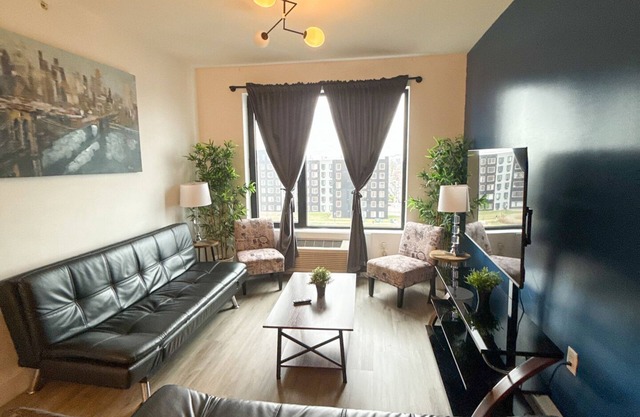 2BR apt near EWR 3860