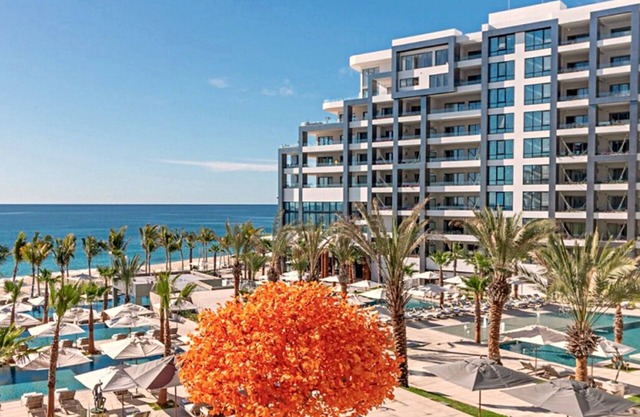2BR Beachfront Residence w/ ocean view and resort amenities