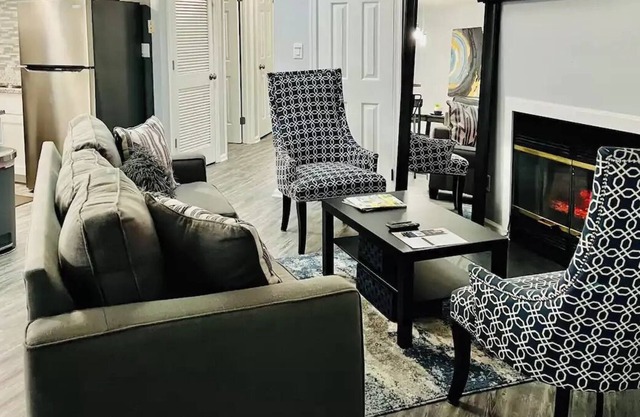 2BR Condo in Chesapeake - Western Branch