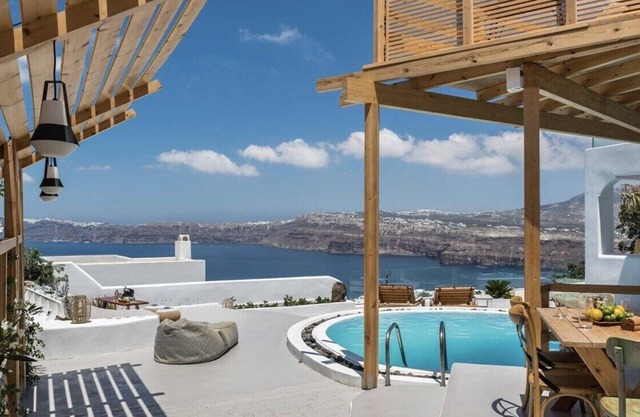 Gold Suite Private Hot Tub Caldera View, Breakfast