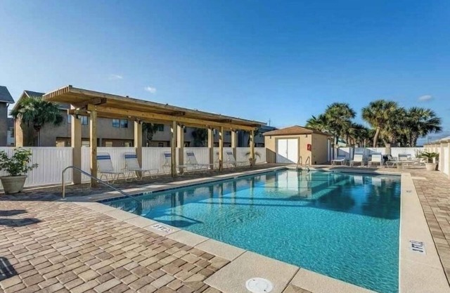 2BR Gulf Front Complex / Animaux acceptés / Piscine chauffée / Patio privé
