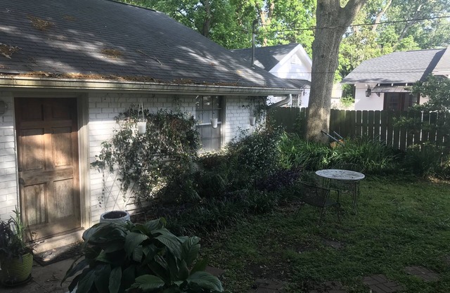 2BR maison près du centre-ville et UL. Rue charmante!