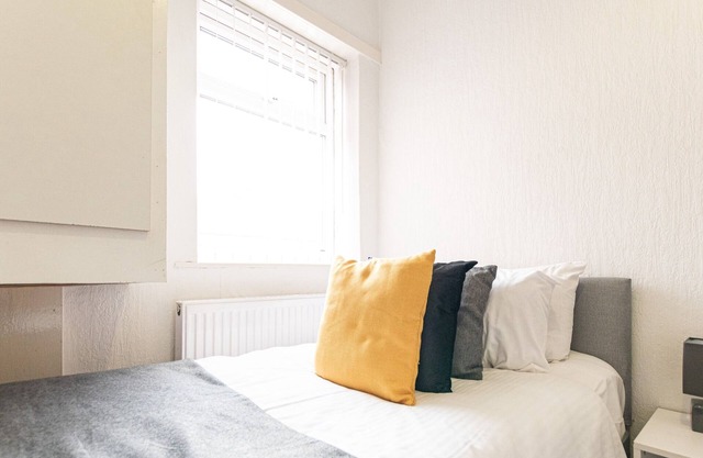 ✔2BR House✔Modern Decor✔For Families&Contractors✔DrivewayParking✔FreeWIFI