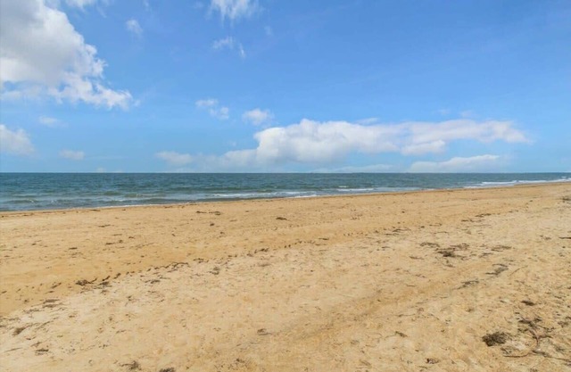 2BR Sand Dune Suite | Beach | Pool | Balcony