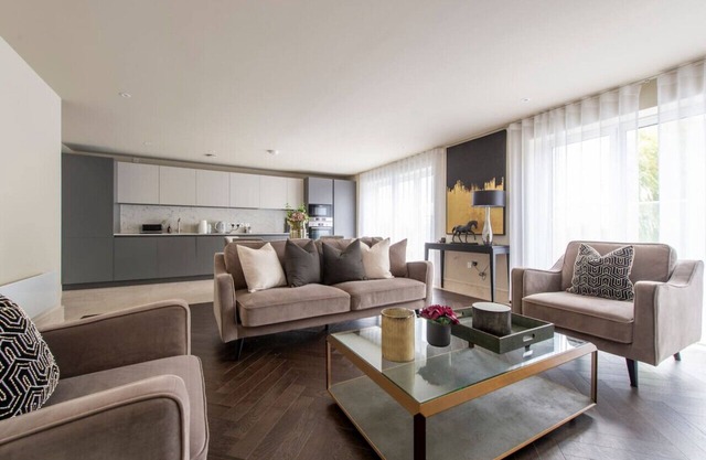 2BR Urban Vista Retreat