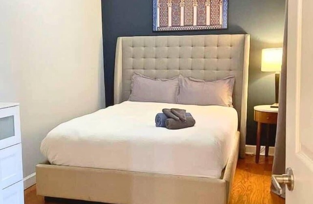 2BR W&D Near Forest Park, The Cortex, BJ Hospital