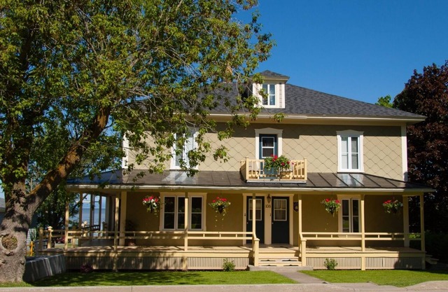 Appartement au 2e étage d'une maison privée situé au village de Kamouraska