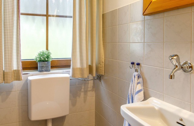 -02- Ferienwohnung "Lohenerberg"(43qm), Terrasse, Küche extra, 1 Schlaf- und 1 Wohnzimmer, max 2 Pers, WLAN