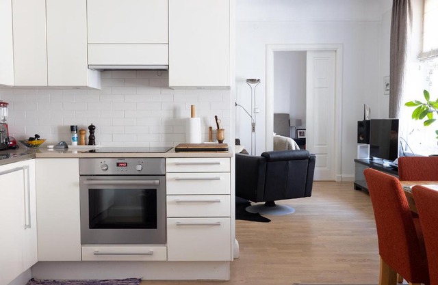 2ndhomes Luxury Helsinki Center 2BR Apartment with Sauna