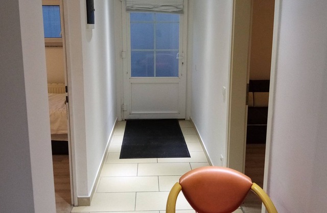 2Room Souttrain Apartment Flörsheim près de Frankfurt Airport Opel City