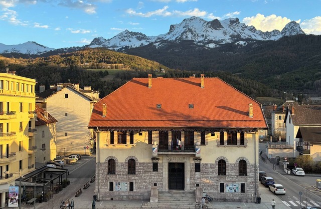 Appartement 3* en plein coeur de Barcelonnette, vue imprenable sur la montagne