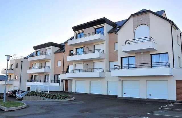 Appartement 3* avec ascenseur, balcon et parking privé à Trégastel