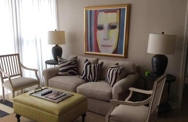 3 Bd / 3 Ba idéalement situé près de l'Université de High Point Market &