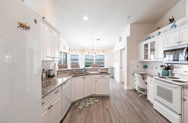 3 BDRM Island Retreat w/ Private Pool