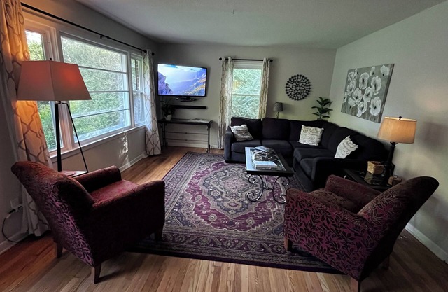Ranch 3 chambres / 2 salles de bain Carrboro, pratique pour le centre-ville!