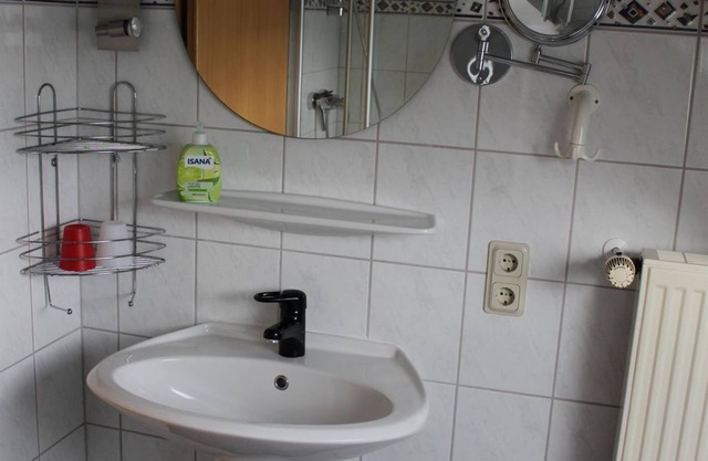 Appartement à 3 lits sous les toits à gauche - Ferienwohnungen Bauernhof Heck