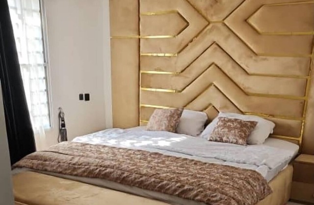 3-bed Apt in beautiful Ibadan with WiFi, House 7 zartech transformer oluyole ib