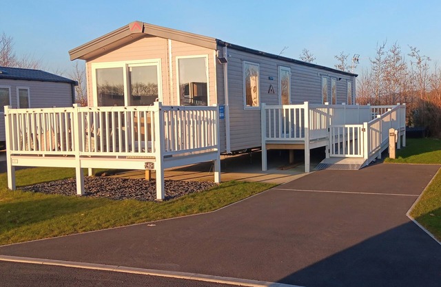 3-Bed Caravan - Haven Lakeland Leisure Park