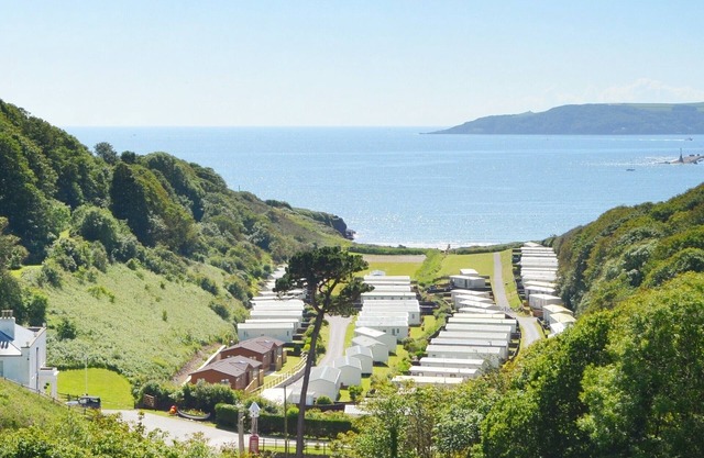 Caravane de 3 chambres, côte sud du Devon nr Plymouth, à 200 m de la plage + piscine intérieure chauffée