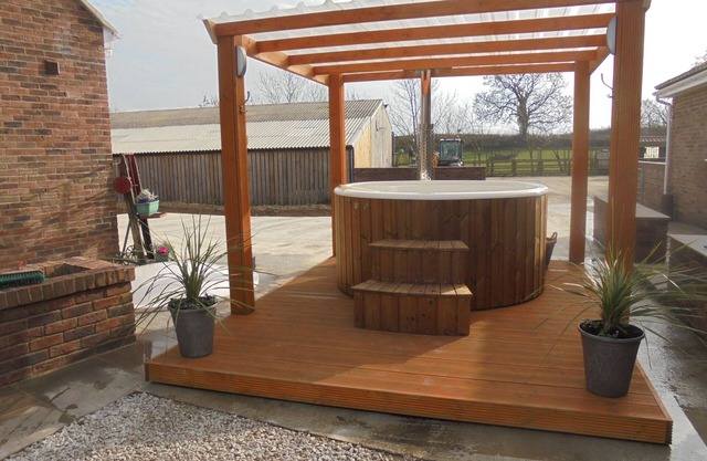 Cottage de 3 chambres à la ferme avec bain à remous et piscine dans un village calme du North Yorkshire