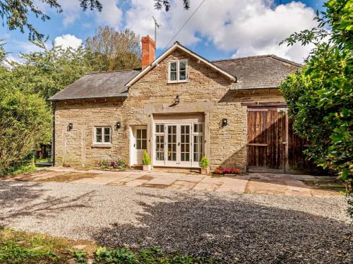 3 Bed in Leominster 93304