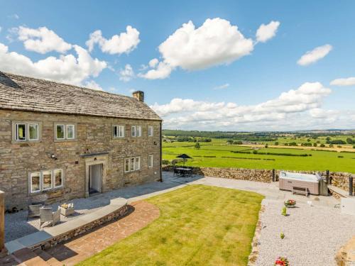 3 Bed in Pooley Bridge 89068